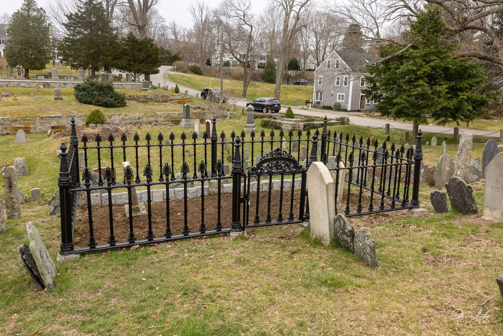 Elijah Lincoln family plot