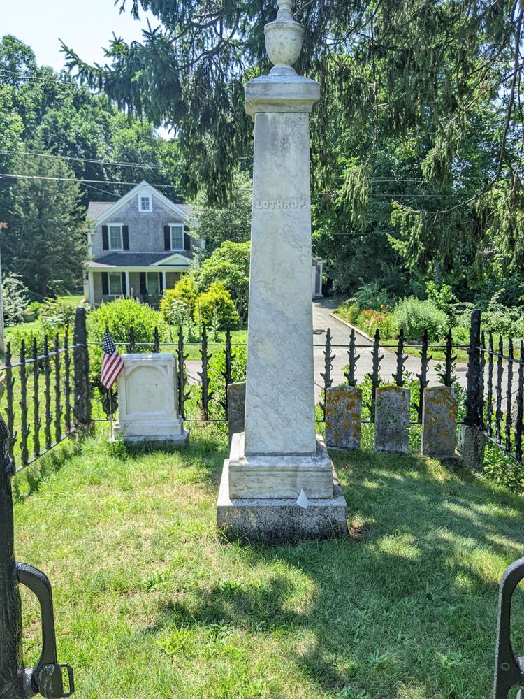 Lothrop family plot