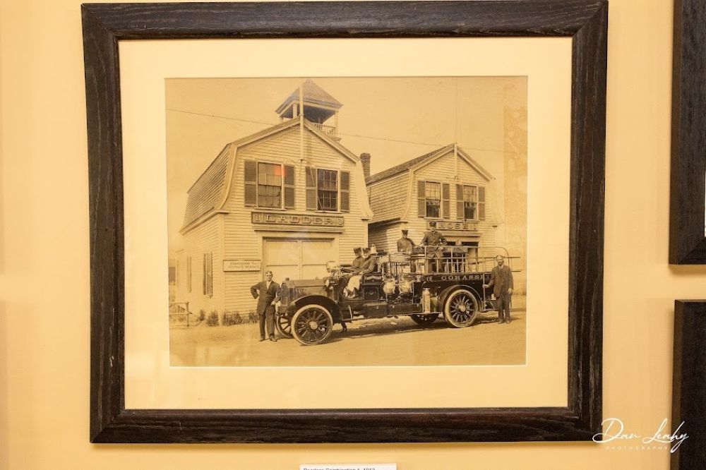 Cohasset's First Motor Fire Truck - GST listed as active personnel