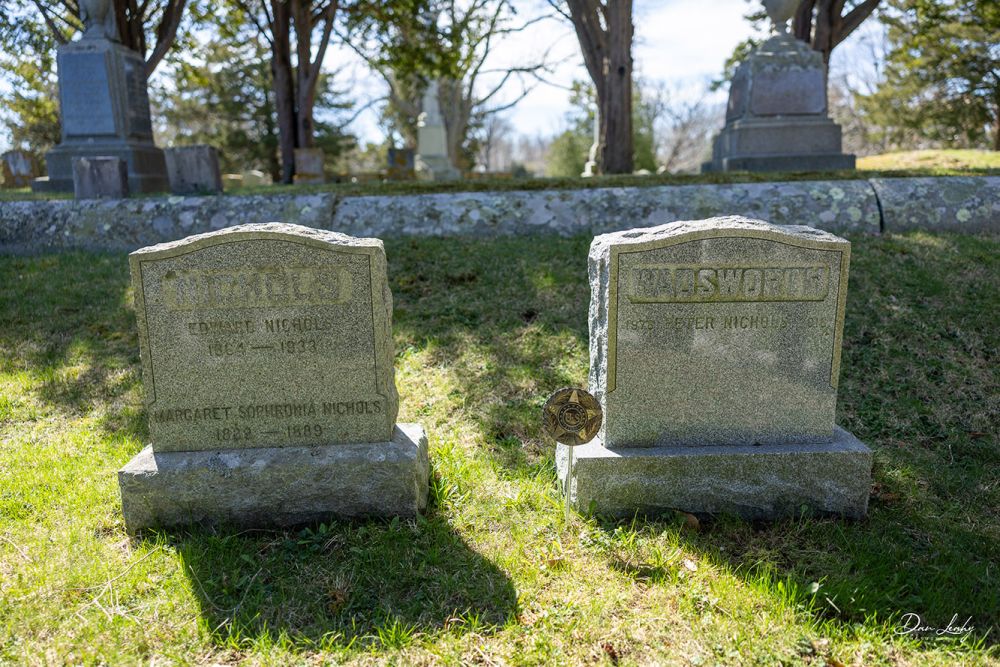 Edw. Nichols and David Wadsworth gravesite