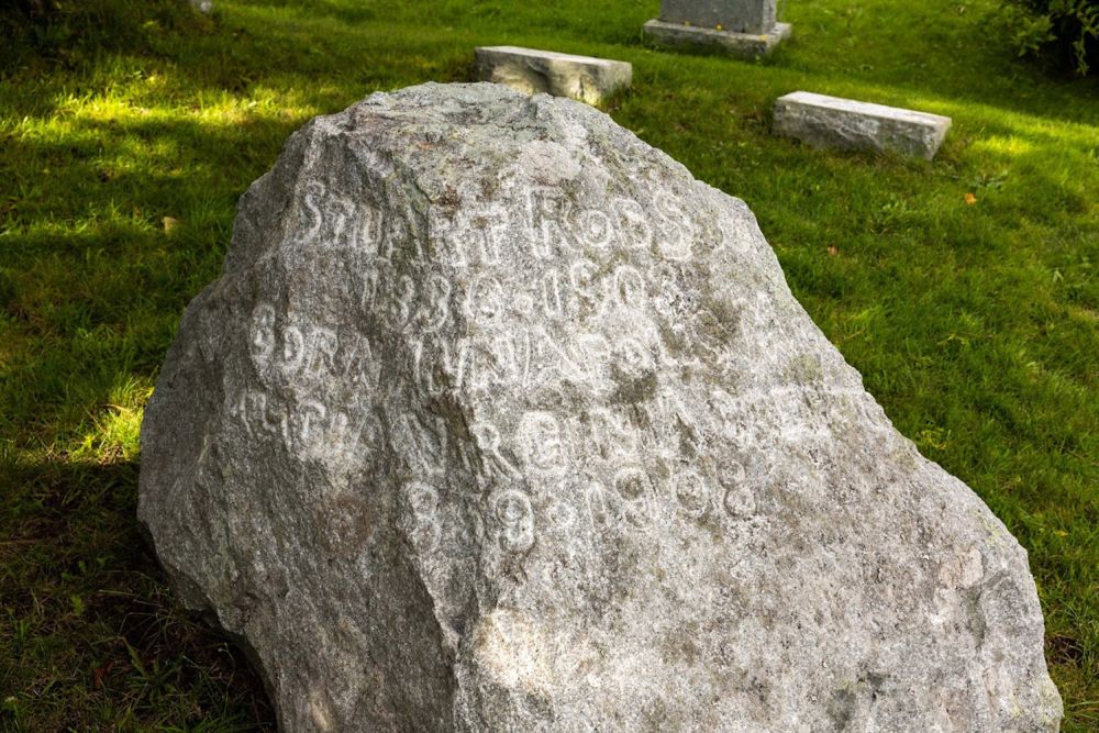 Stuart Robson granite boulder monument